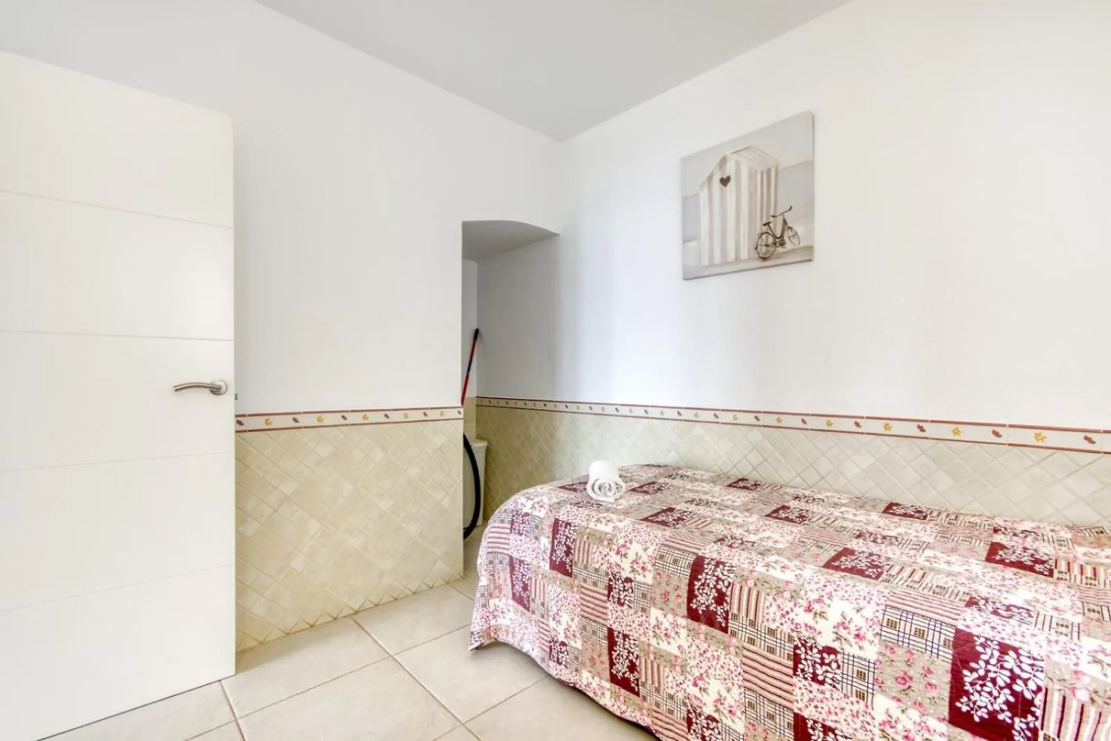 Holiday home Villa Buraux Roses