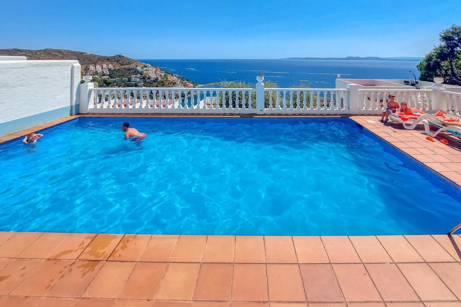 Villa Buraux Rosas Сasa de vacaciones